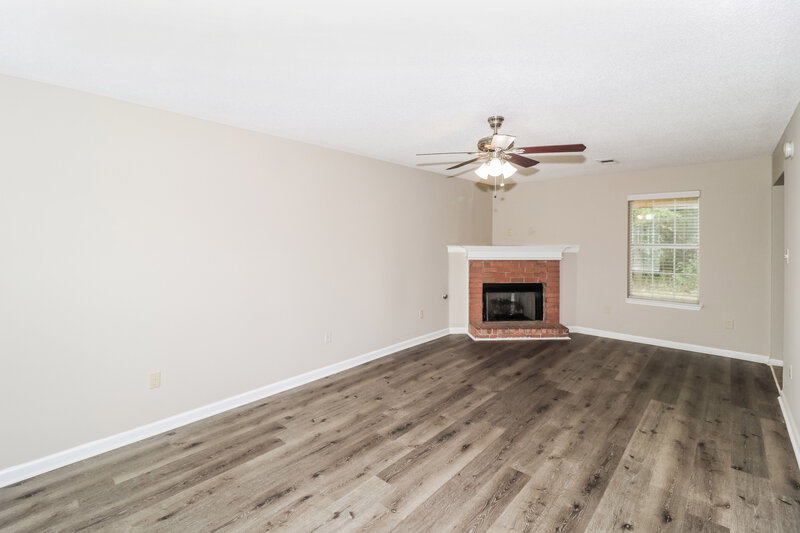 1,455/Mo, 4468 Cedar Ridge Ln Memphis, TN 38128 Living Room View