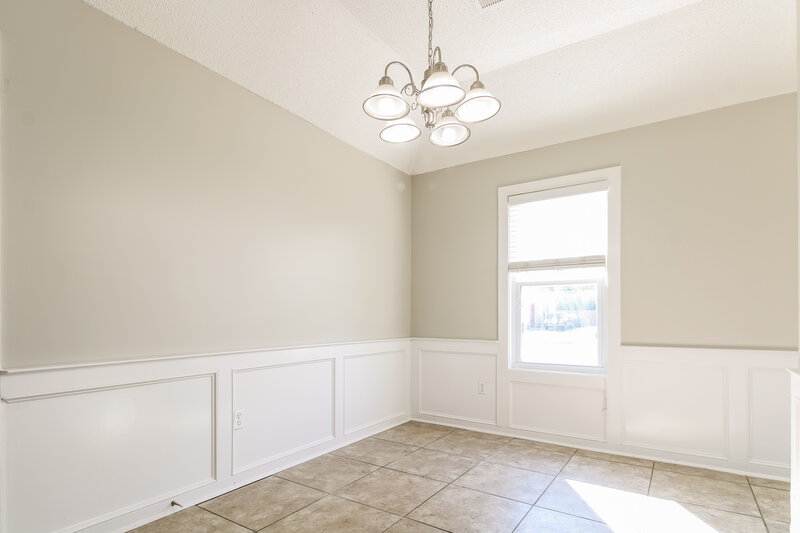 1,460/Mo, 6150 Valleydale Dr Memphis, TN 38141 Dining Room View