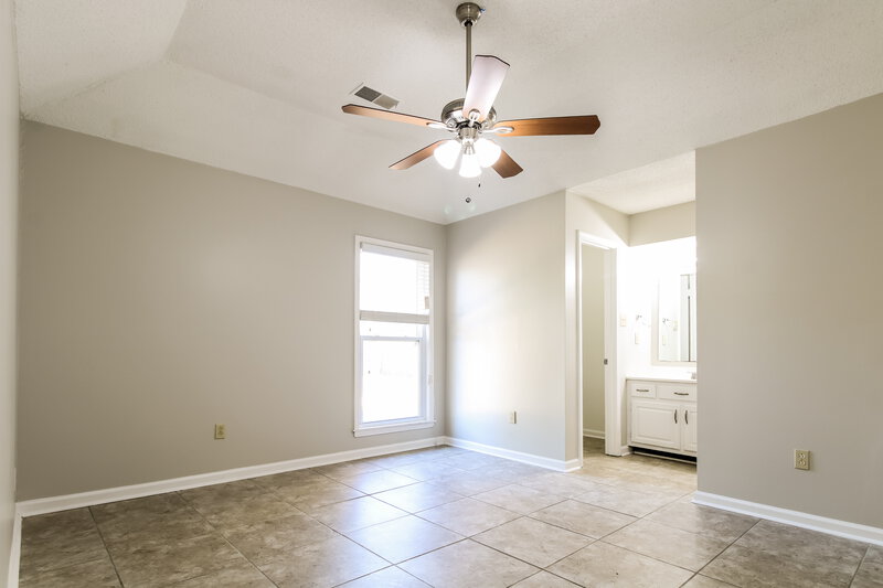 1,460/Mo, 6150 Valleydale Dr Memphis, TN 38141 Main Bedroom View