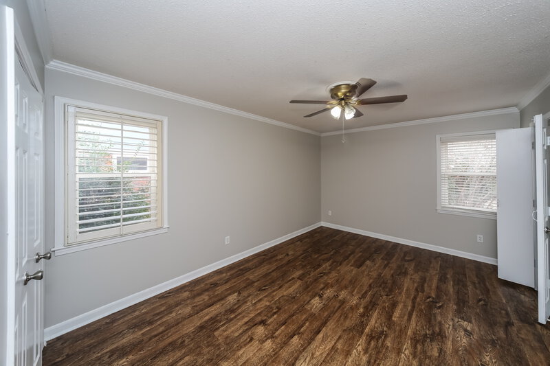 2,220/Mo, 1585 Pepperwood St Memphis, TN 38134 Main Bedroom View