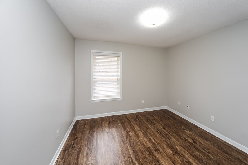 2,220/Mo, 1585 Pepperwood St Memphis, TN 38134 Bedroom View 2