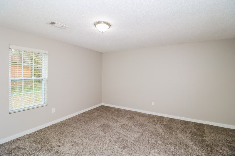 0/Mo, 3747 Kerwin Dr Memphis, TN 38128 Main Bedroom View 2