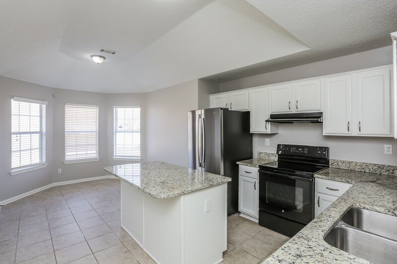 1,735/Mo, 5912 Chadwell Rd Millington, TN 38053 Dining Room View 2