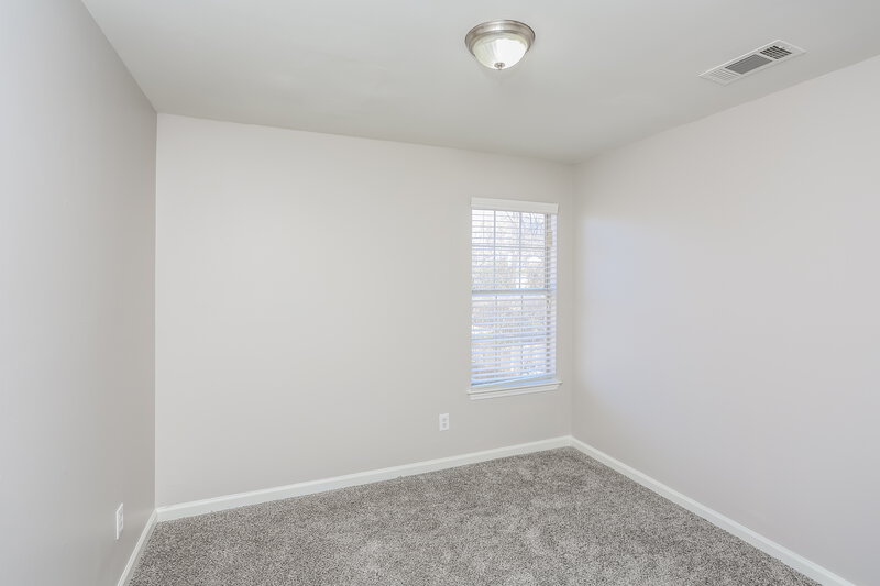 1,735/Mo, 5912 Chadwell Rd Millington, TN 38053 Bedroom View 2