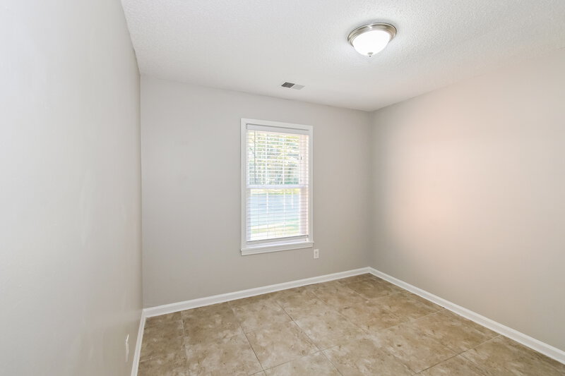 1,485/Mo, 5826 N Newberry Ln Memphis, TN 38115 Bedroom View 3