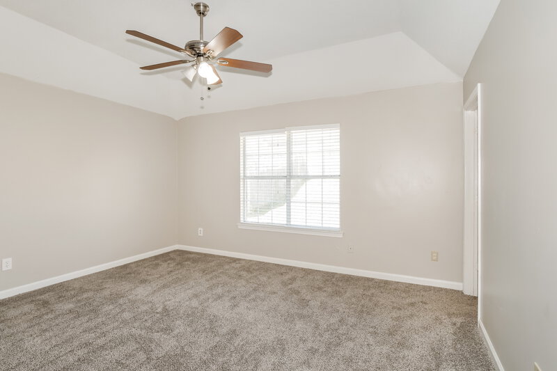 1,530/Mo, 4550 Cedar Leaf Cove Memphis, TN 38128 Main Bedroom View