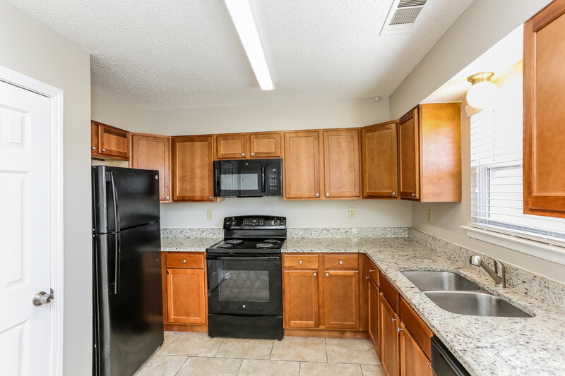 1,575/Mo, 5305 N Oak Court Cv Memphis, TN 38141 Misc View 7