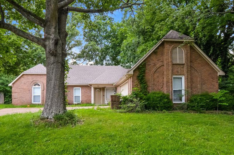 2,730/Mo, 965 Hunters Point Dr Memphis, TN 38018 External View