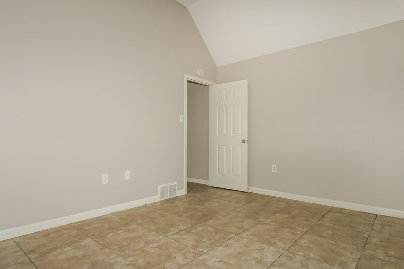 1,950/Mo, 965 Hunters Point Dr Memphis, TN 38018 Misc View 12