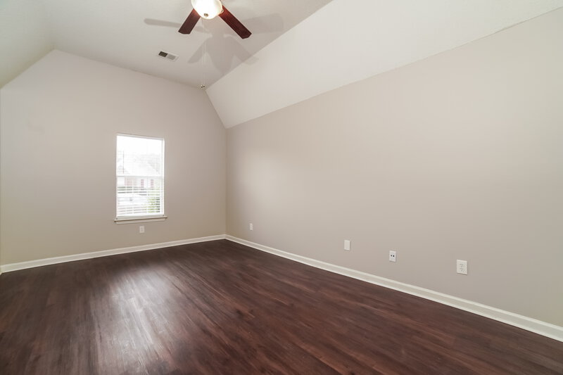 1,510/Mo, 6712 Ross Manor Dr Memphis, TN 38141 Main Bedroom View