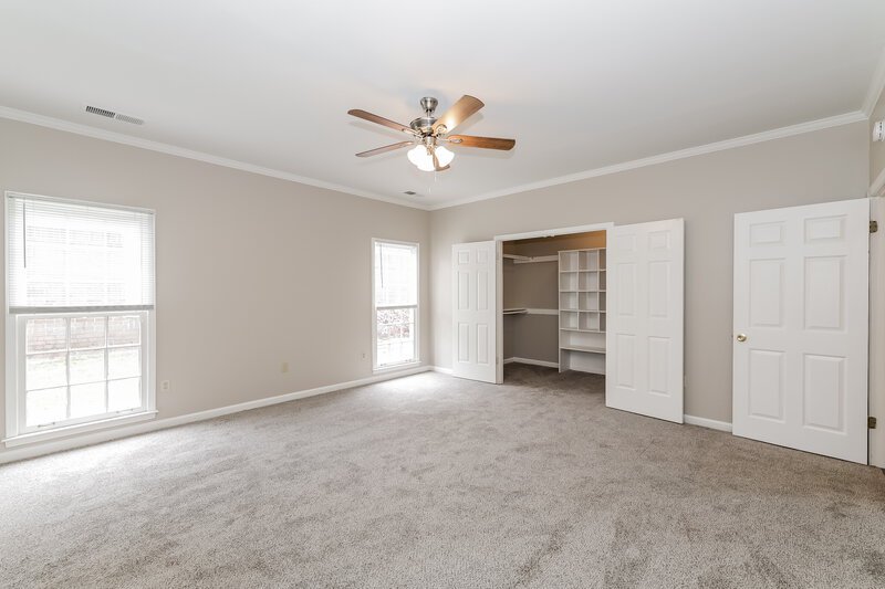 1,880/Mo, 5158 Overview Ridge Memphis, TN 38141 Main Bedroom View 2