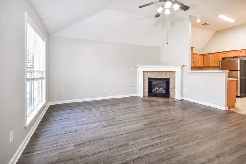 1,720/Mo, 10173 Evening Hill Cordova, TN 38016 Living Room View