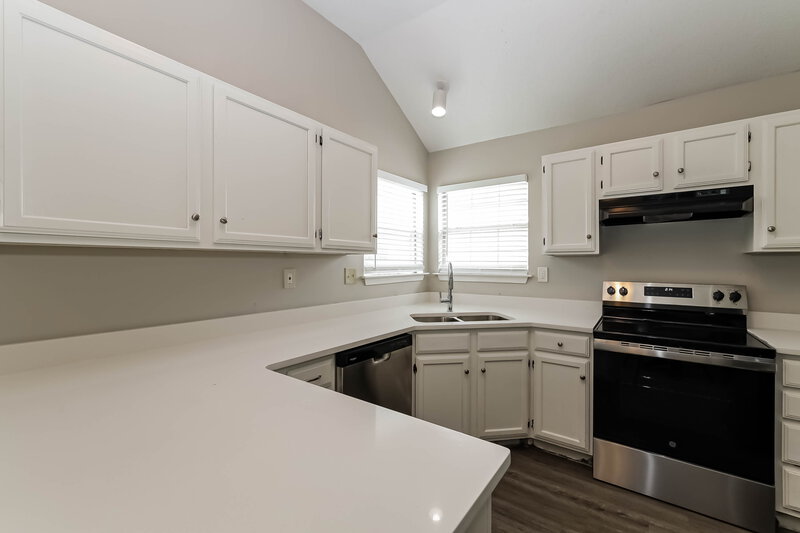 1,565/Mo, 4574 Kings Grant Drive Memphis, TN 38125 Misc View 4