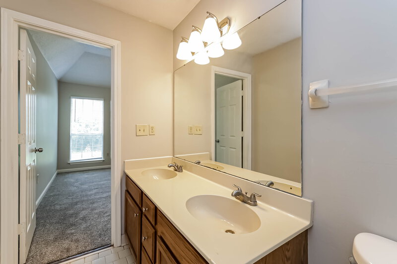 1,565/Mo, 4574 Kings Grant Drive Memphis, TN 38125 Misc View 9