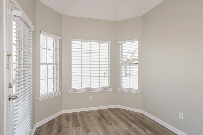 1,760/Mo, 3926 August Moon Cv Memphis, TN 38135 Dining Room View