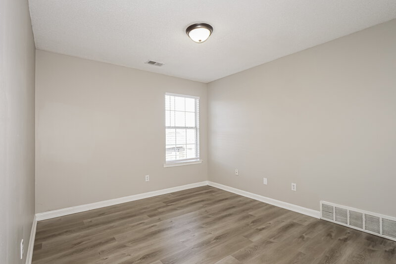 1,760/Mo, 3926 August Moon Cv Memphis, TN 38135 Bedroom View