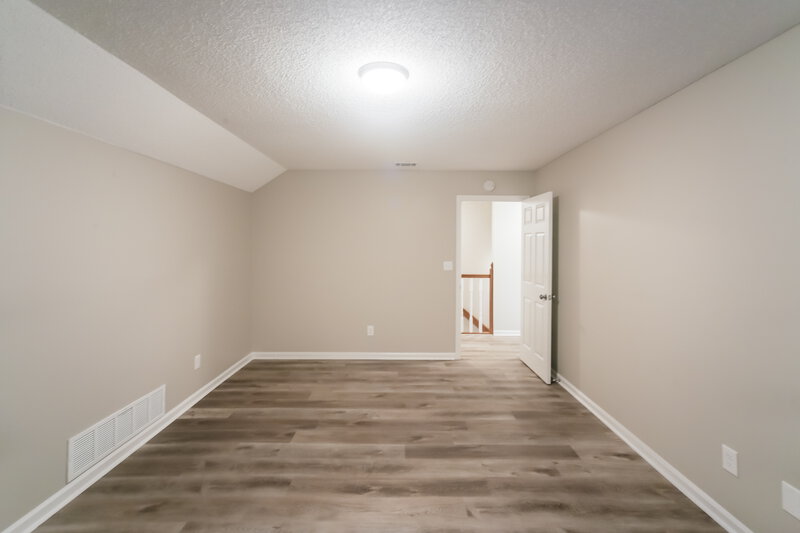 2,080/Mo, 442 Fairway Oaks Dr Hernando, MS 38632 Office View