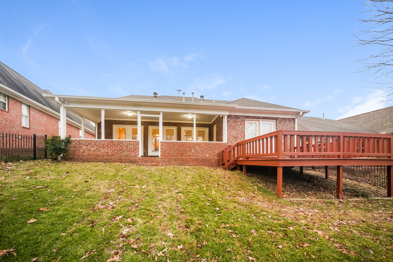 2,080/Mo, 442 Fairway Oaks Dr Hernando, MS 38632 Rear View