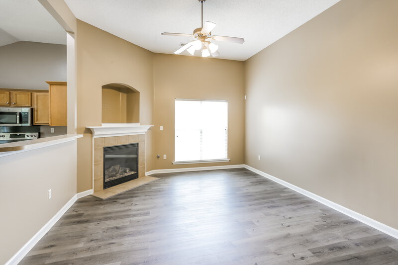 2,155/Mo, 4941 Wemberley Dr Memphis, TN 38125 Living Room View 2