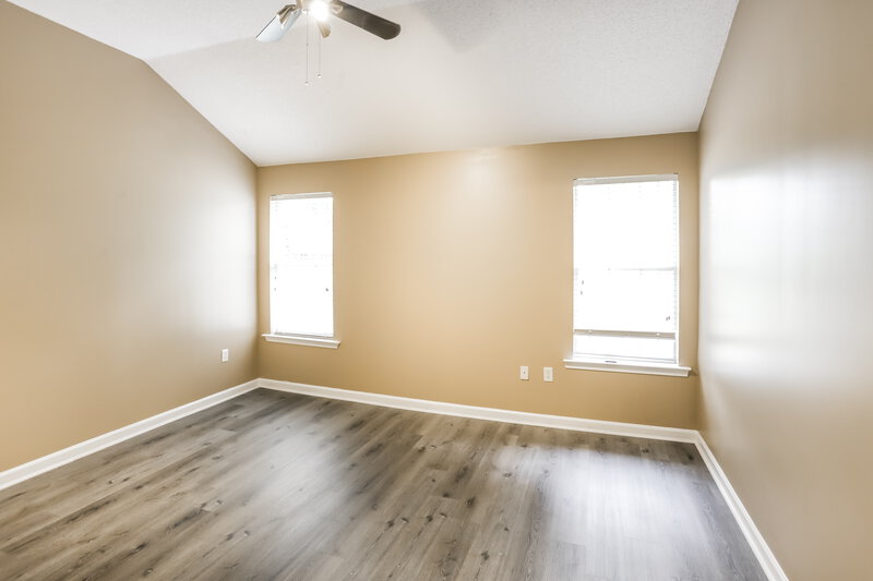 2,155/Mo, 4941 Wemberley Dr Memphis, TN 38125 Main Bedroom View 2