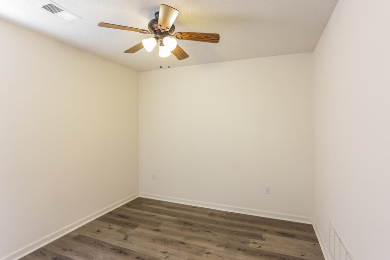 1,750/Mo, 7357 Wendy Way Walls, MS 38680 Bedroom View 2