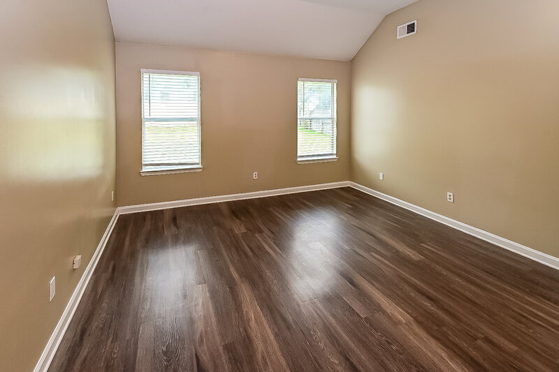 1,560/Mo, 6093 Wills Way Circle S Walls, MS 38680 Main Bedroom View