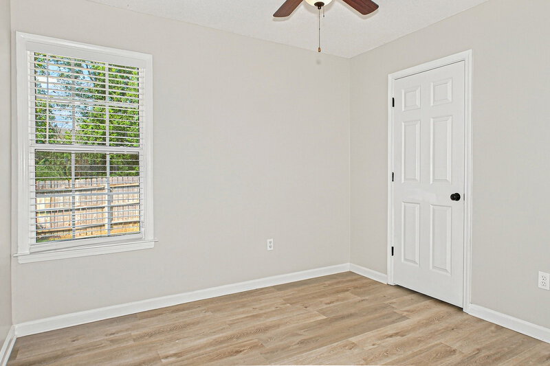 1,755/Mo, 55 Lakewood Cv Oakland, TN 38060 Bedroom View
