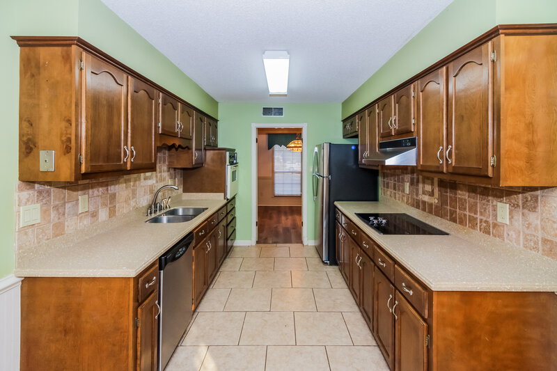 2,145/Mo, 3467 Josee Ln Bartlett, TN 38135 Kitchen View 2
