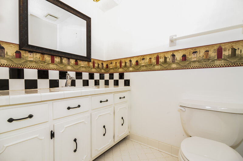 2,145/Mo, 3467 Josee Ln Bartlett, TN 38135 Main Bathroom View