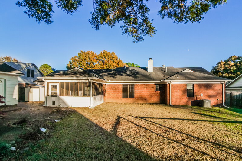 2,145/Mo, 3467 Josee Ln Bartlett, TN 38135 Rear View