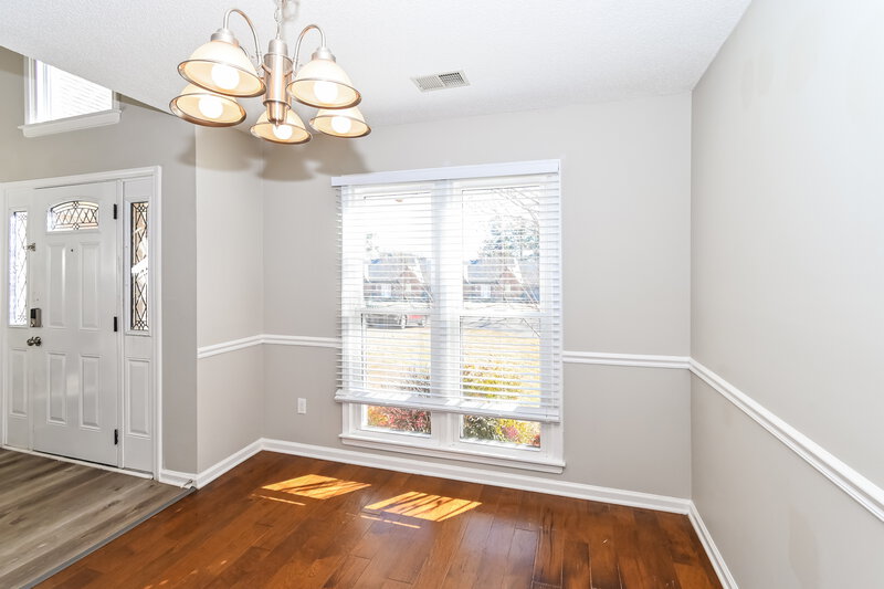 2,970/Mo, 1950 Pecan Ln N Southaven, MS 38671 Dining Room View