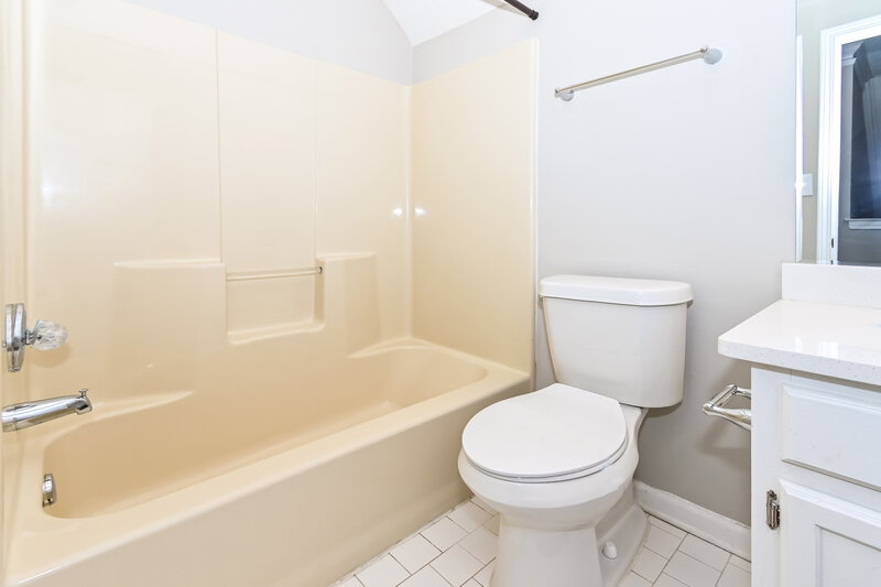 2,970/Mo, 1950 Pecan Ln N Southaven, MS 38671 Bathroom View