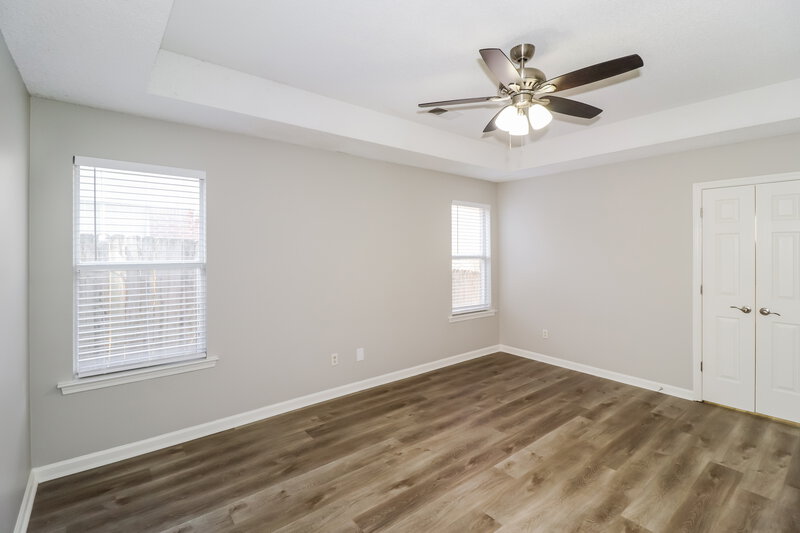 1,940/Mo, 9702 Tributary Cv Memphis, TN 38002 Main Bedroom View