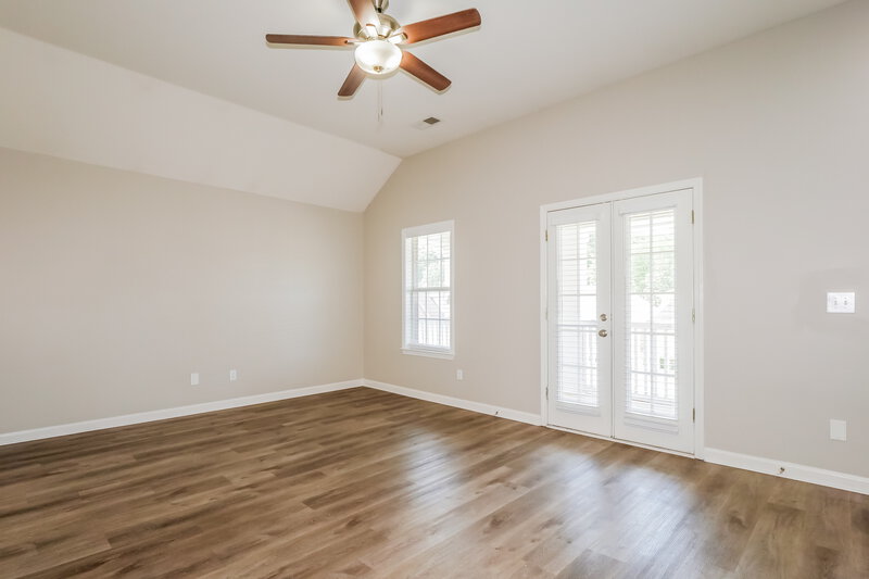 1,960/Mo, 8565 Griffin Park Dr Cordova, TN 38018 Main Bedroom View