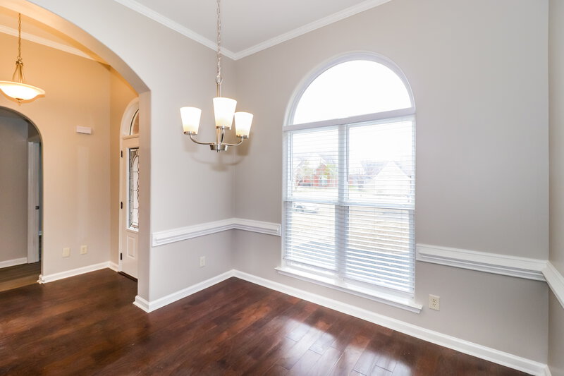 2,105/Mo, 1418 Leery Cv Cordova, TN 38016 Dining Room View