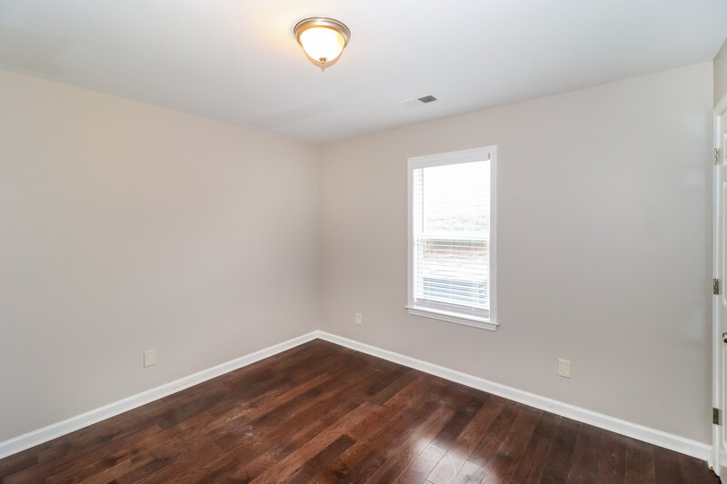 2,105/Mo, 1418 Leery Cv Cordova, TN 38016 Bedroom View 2