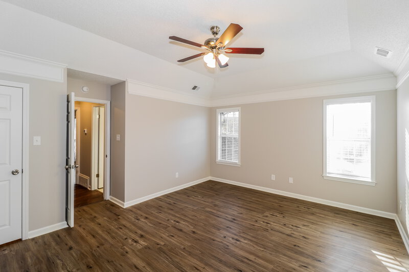 1,810/Mo, 7728 Clover Run Cv Memphis, TN 38016 Main Bedroom View 2