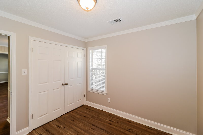 1,810/Mo, 7728 Clover Run Cv Memphis, TN 38016 Bedroom View 2