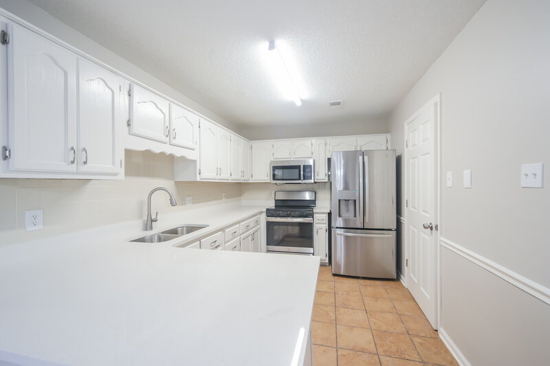 1,770/Mo, 9742 Dogwood Ct W Olive Branch, MS 38654 Kitchen View