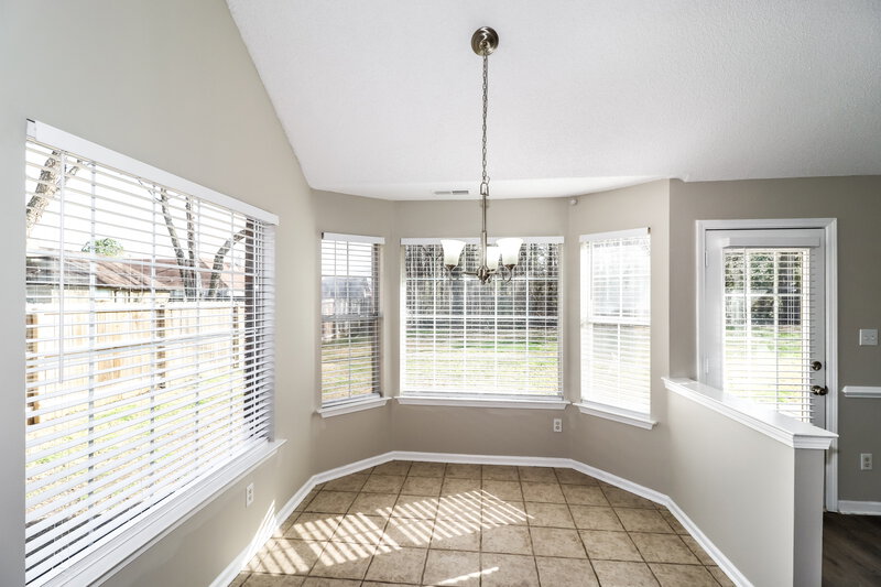 2,340/Mo, 5560 Mary Ln Arlington, TN 38002 Dining Room View
