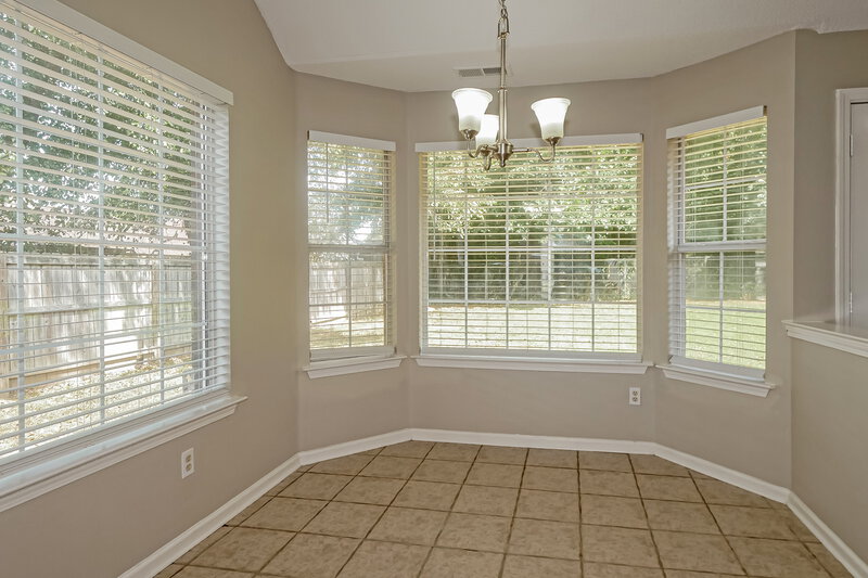2,140/Mo, 5560 Mary Ln Arlington, TN 38002 Breakfast Nook View