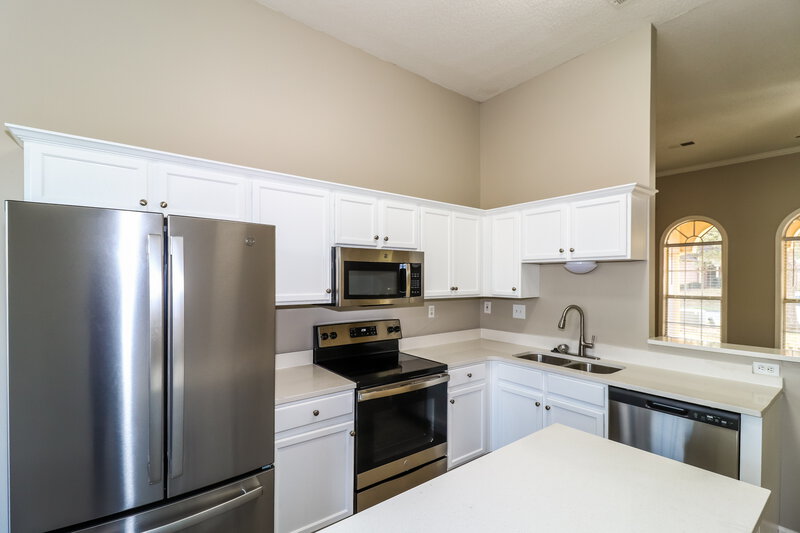 1,945/Mo, 2770 Java Dr Arlington, TN 38002 Kitchen View 2