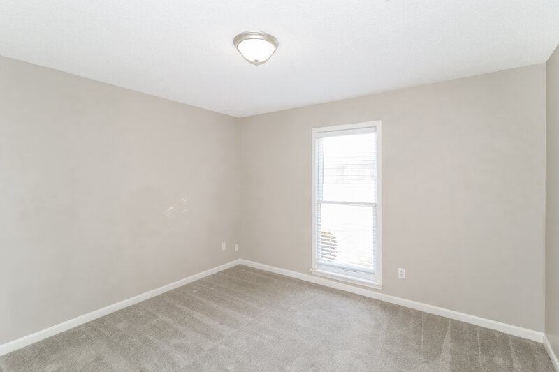 2,315/Mo, 8690 Sandy Hill Cv E Cordova, TN 38018 Bedroom View 2