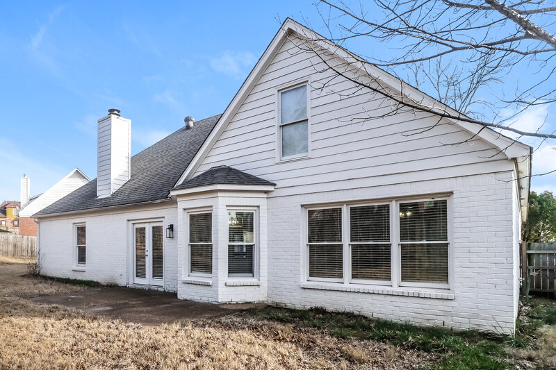 2,315/Mo, 8690 Sandy Hill Cv E Cordova, TN 38018 Rear View