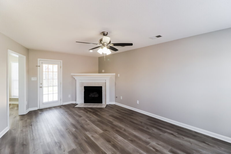 2,155/Mo, 2793 Oak Barn Ln Cordova, TN 38016 Living Room View