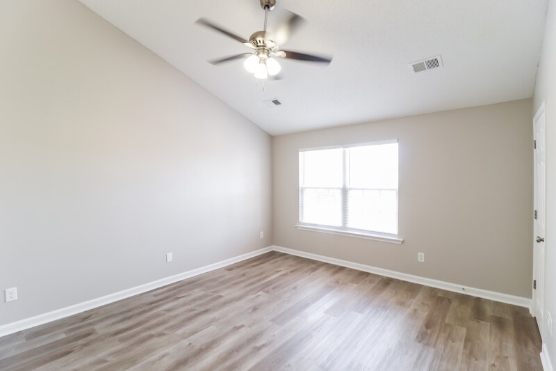 2,155/Mo, 2793 Oak Barn Ln Cordova, TN 38016 Main Bedroom View