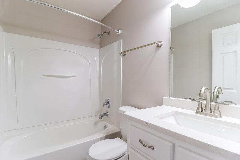 2,155/Mo, 2793 Oak Barn Ln Cordova, TN 38016 Bathroom View