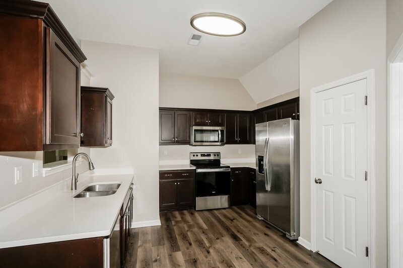 1,890/Mo, 7959 Ridgedale Dr Olive Branch, MS 38654 Kitchen View
