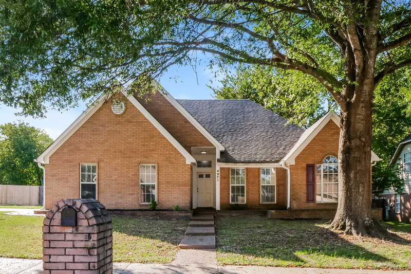 1,760/Mo, 4971 Trent Cv Bartlett, TN 38002 External View