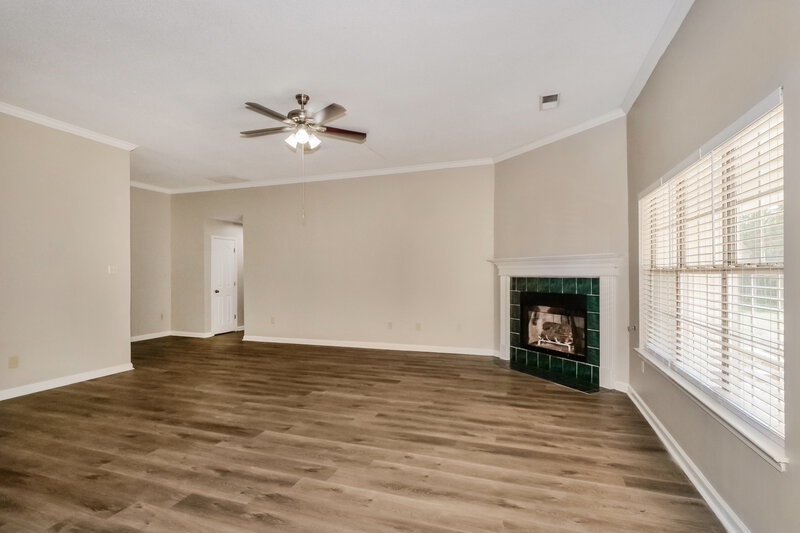 1,760/Mo, 4971 Trent Cv Bartlett, TN 38002 Living Room View